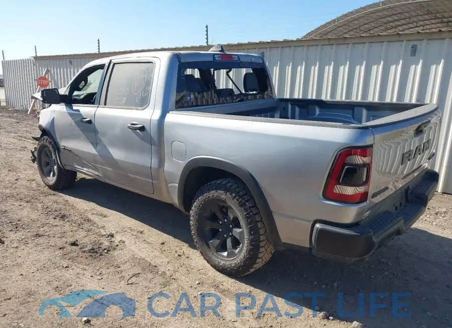 1C6SRFLT6PN570953# 3