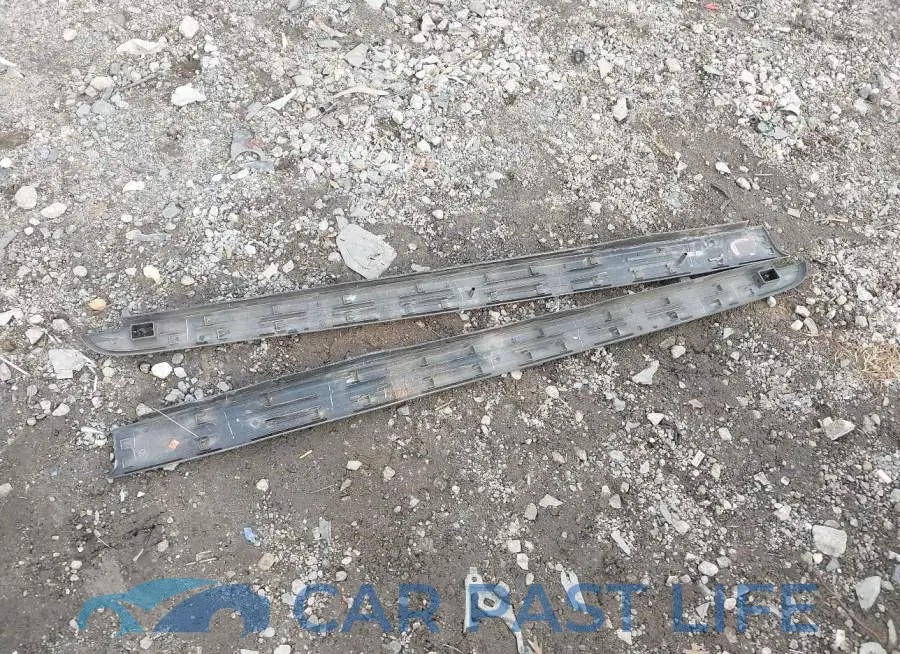 1C6SRFFT9KN602962# 12