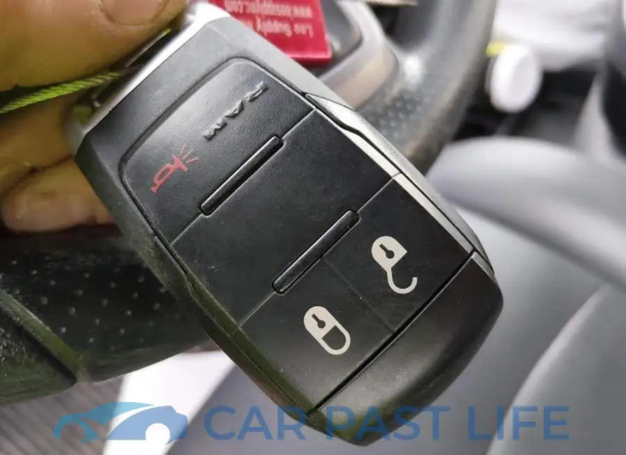 3C7WRTCL1RG110736# 10
