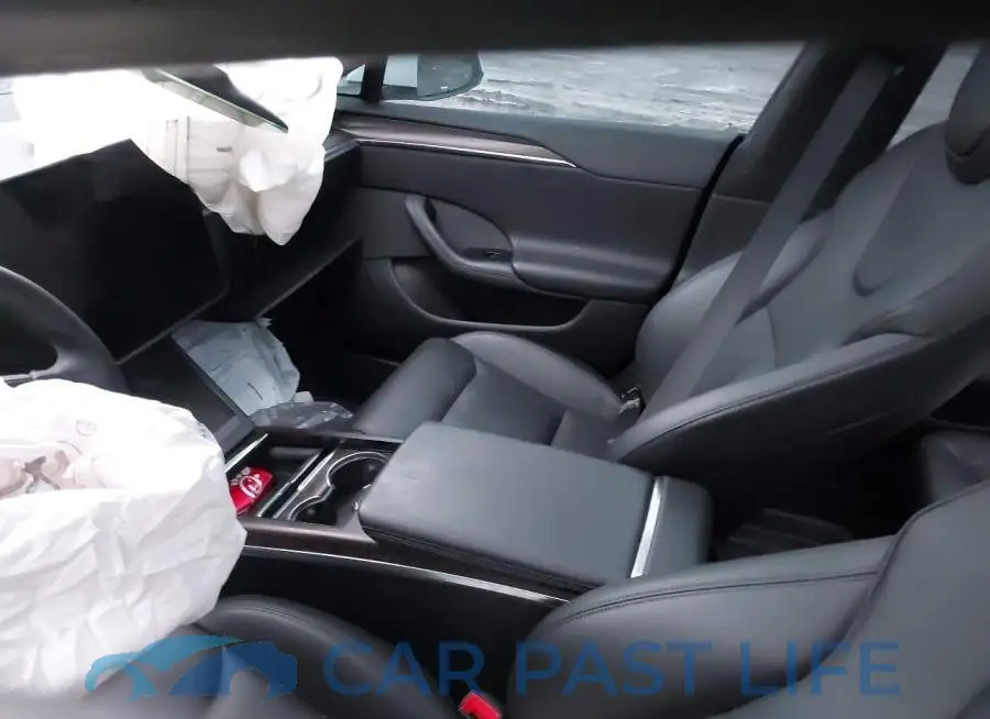 5YJSA1E56PF515919# 5