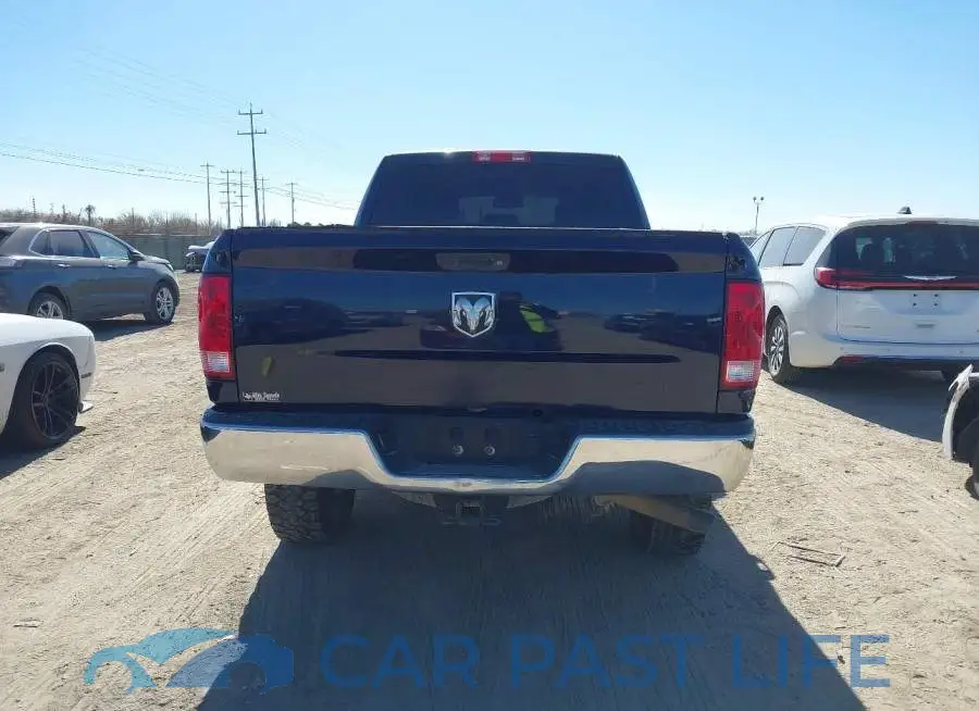 3C6UR5CJ9JG313321# 16