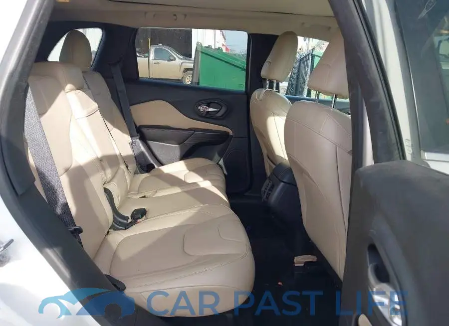 1C4PJMDS3HW545505# 8