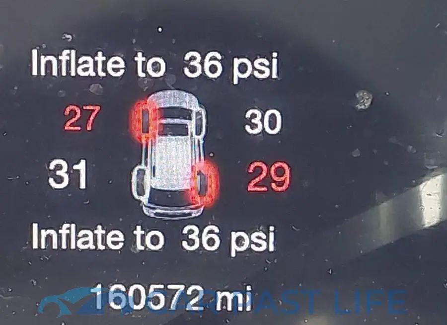 1C4RJFBG6HC862098# 16