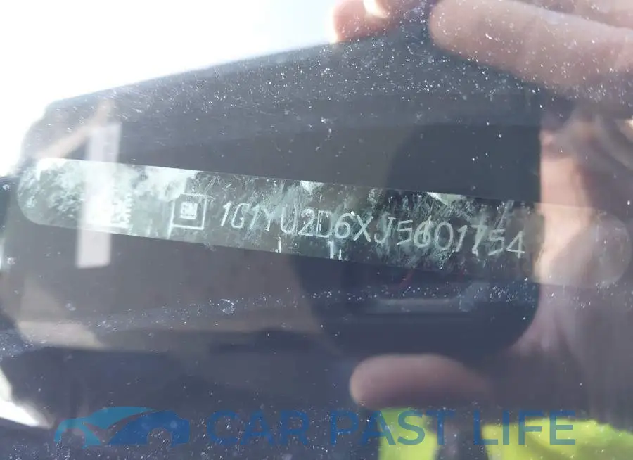 1G1YU2D6XJ5601754# 9