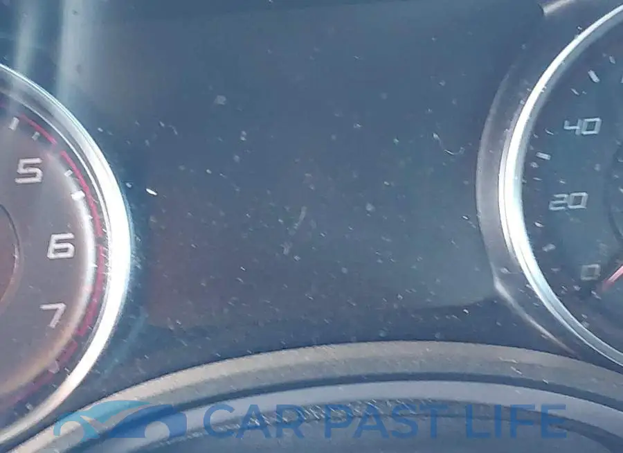 2C3CDXBG5PH660646# 14