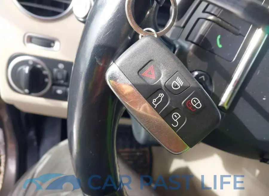 SALAG2V62GA793484# 11
