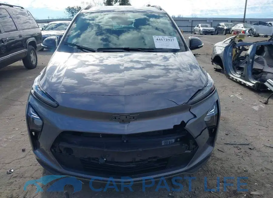1G1FZ6S06N4106297# 12
