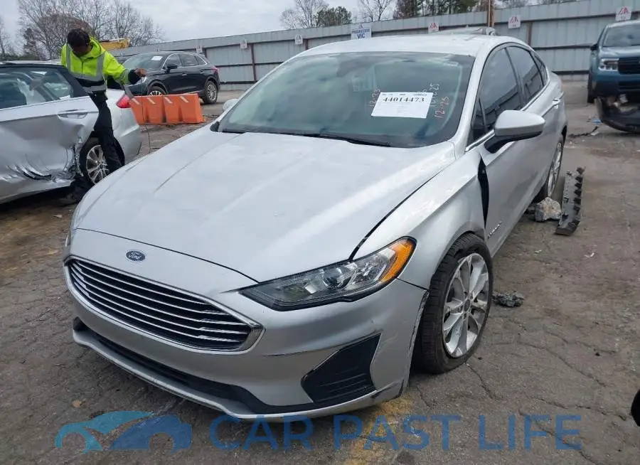 3FA6P0LU8KR159376# 2