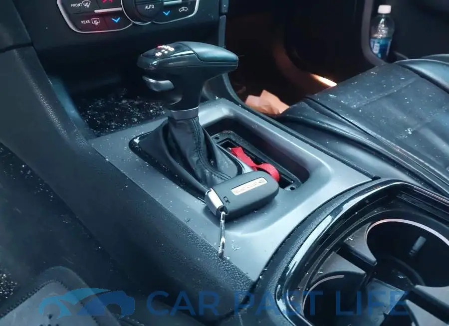 2C3CDXHG1PH595043# 11