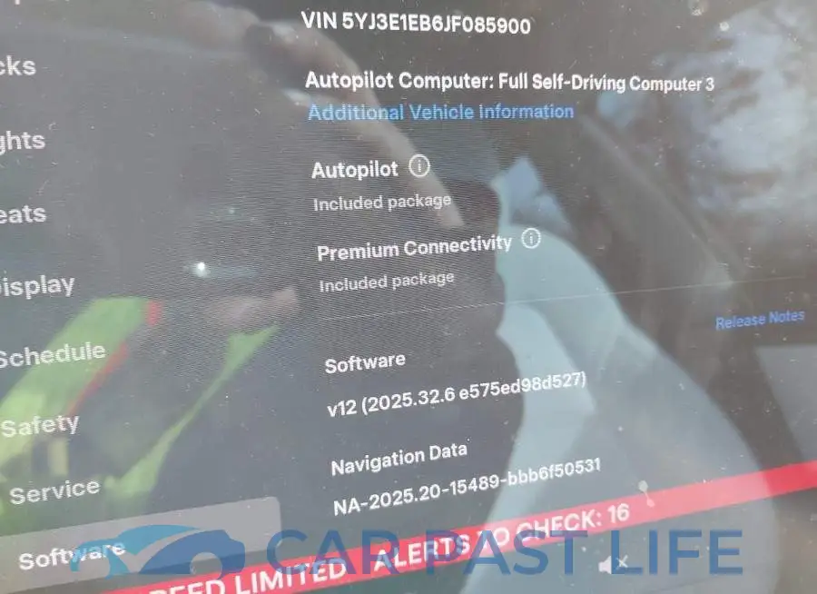 5YJ3E1EB6JF085900# 13