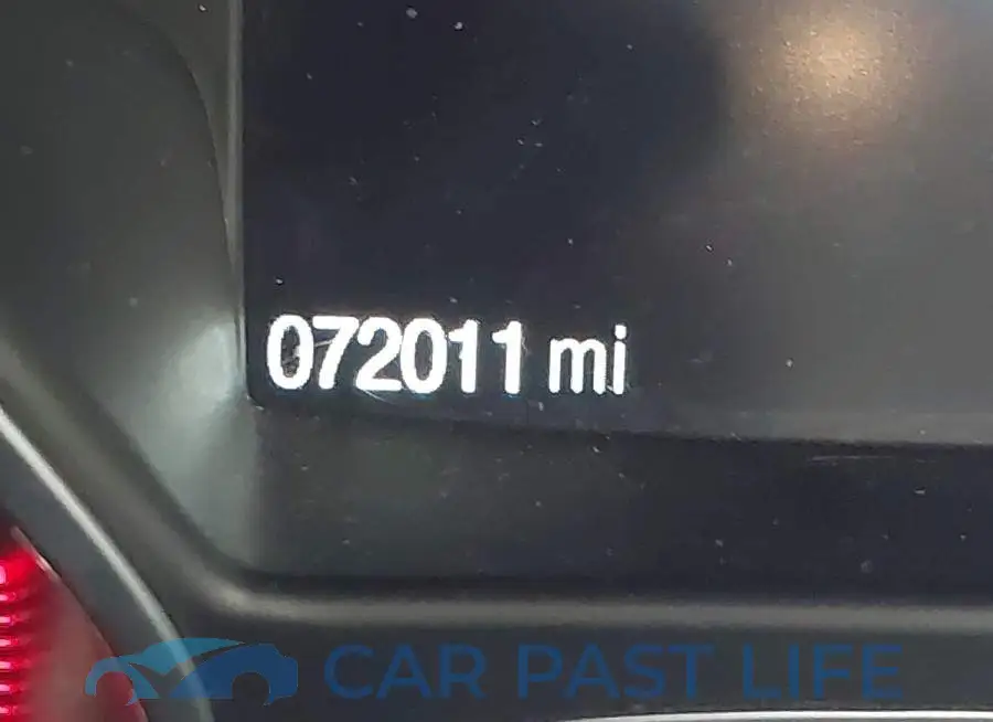 1FMCU9GD1JUB18563# 7