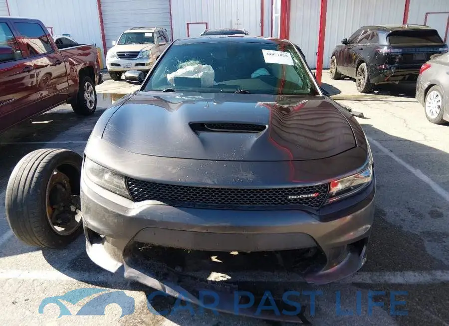 2C3CDXCT6KH668324# 13