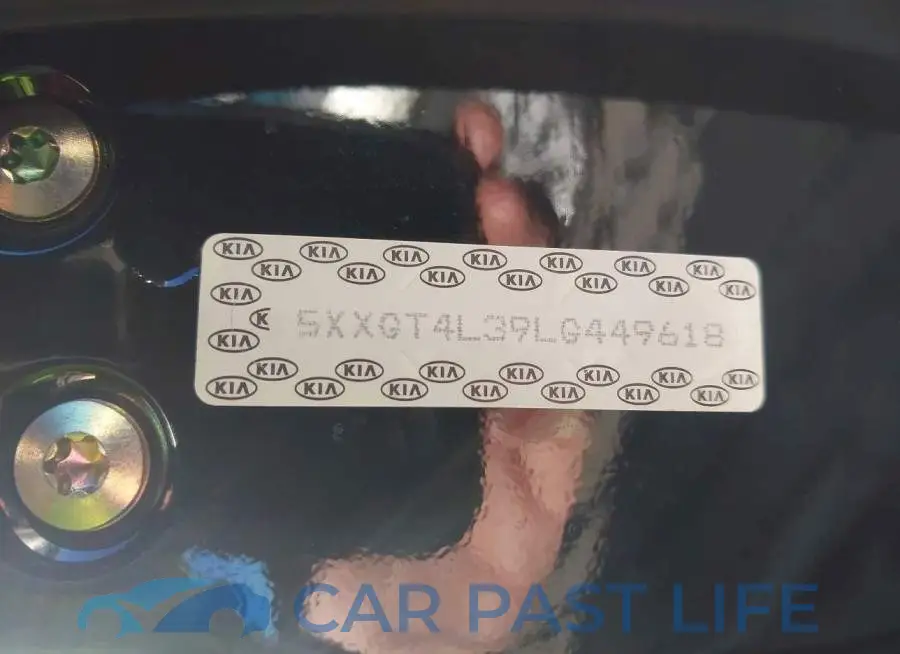 5XXGT4L39LG449618# 9