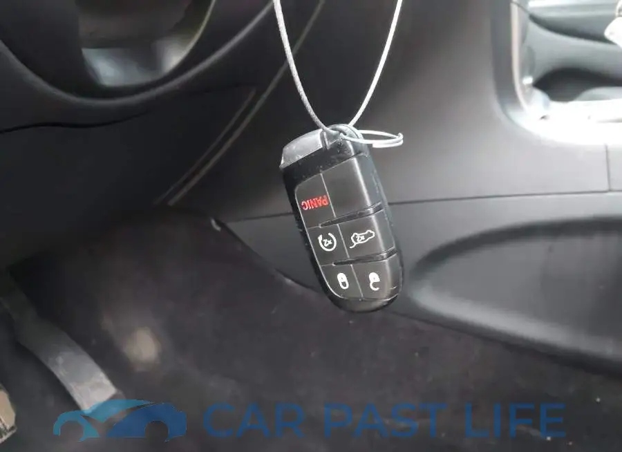 1C4RJFAG5JC250286# 11