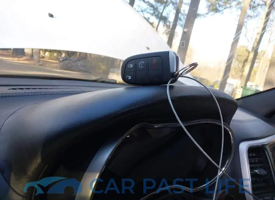 1C4RJFBG2JC333107# 11
