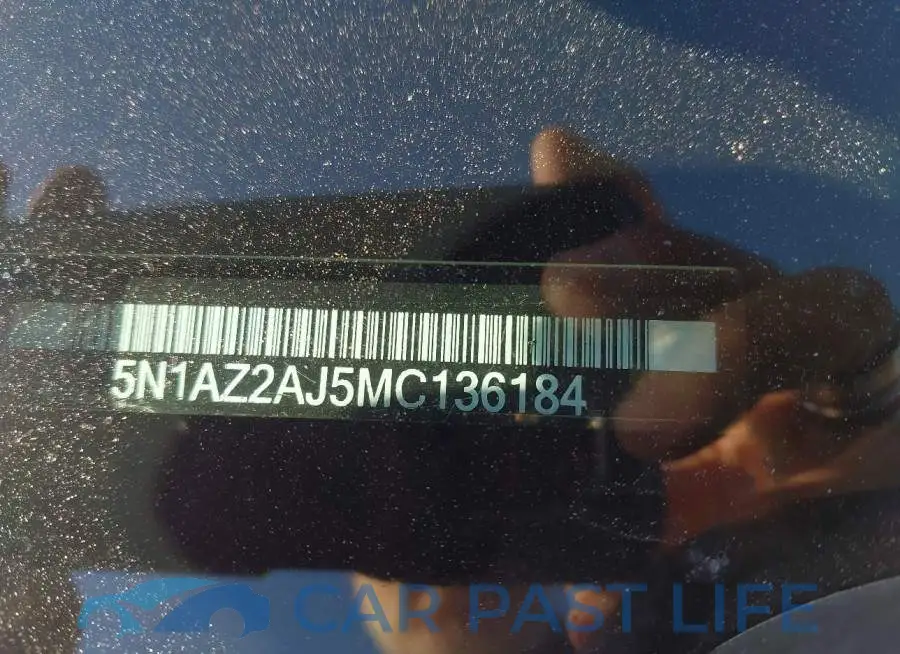 5N1AZ2AJ5MC136184# 9
