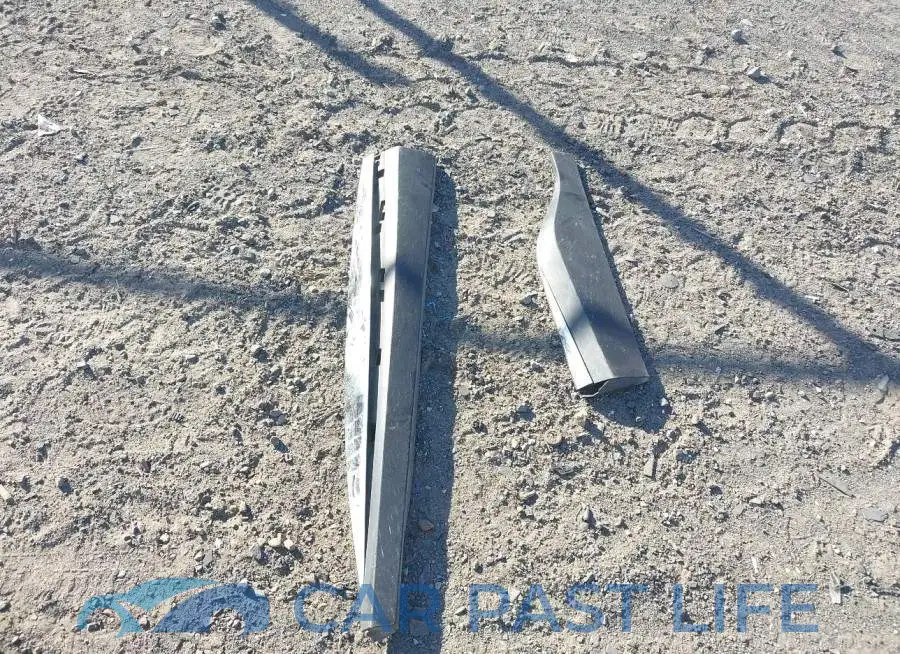 5N1AZ2AJ5MC136184# 12