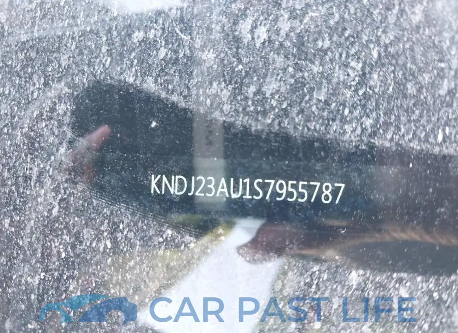 KNDJ23AU1S7955787# 9