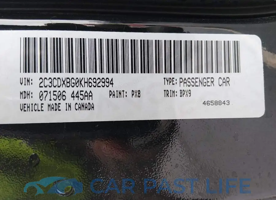 2C3CDXBG0KH692994# 9