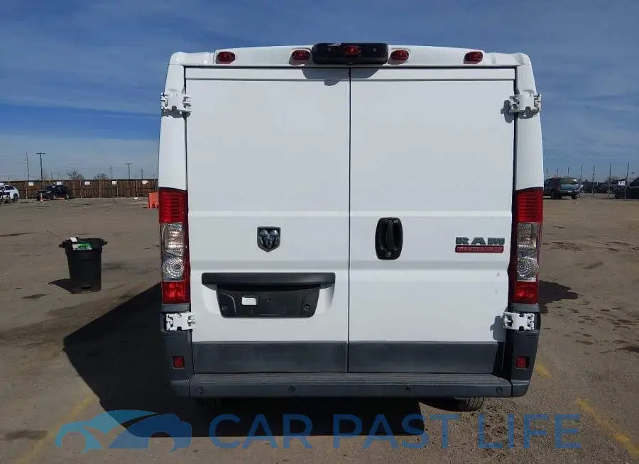 3C6TRVAG5JE150388# 16
