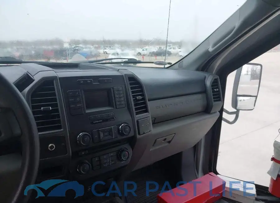 1FDAF5GT9hEE51146# 13