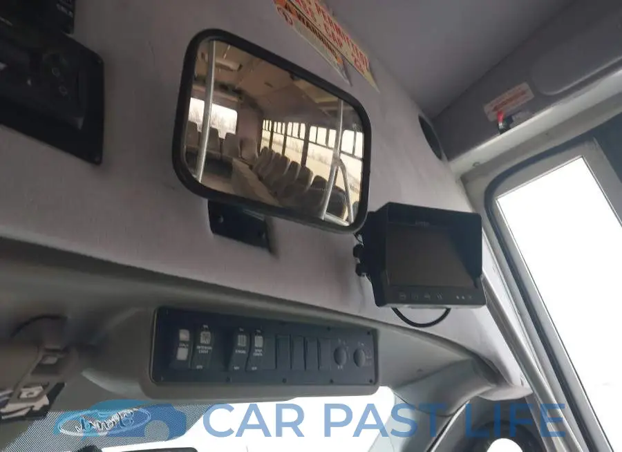 1FDAF5GT9hEE51146# 14
