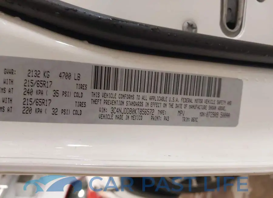3C4NJDDB0KT856572# 9