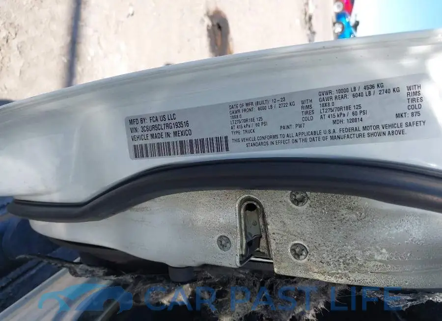 3C6UR5CL7RG193516# 9