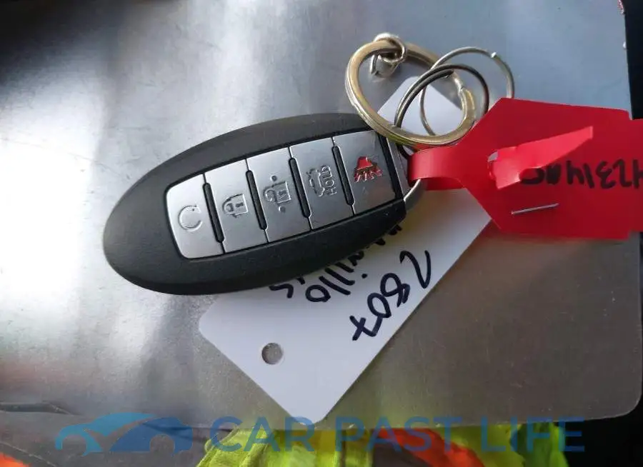 1N4BL4CV4KC174711# 11