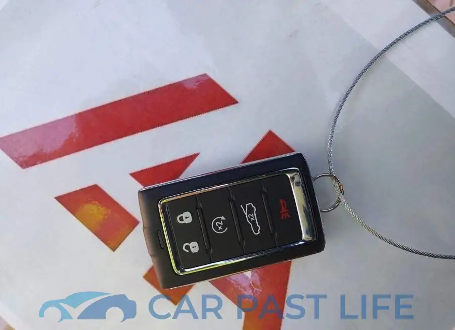 2C3CDBCK5SR210195# 11