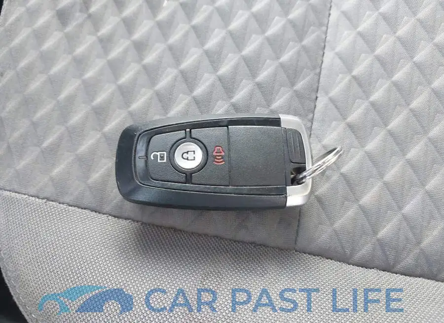 1FMCU9G63NUA60690# 11
