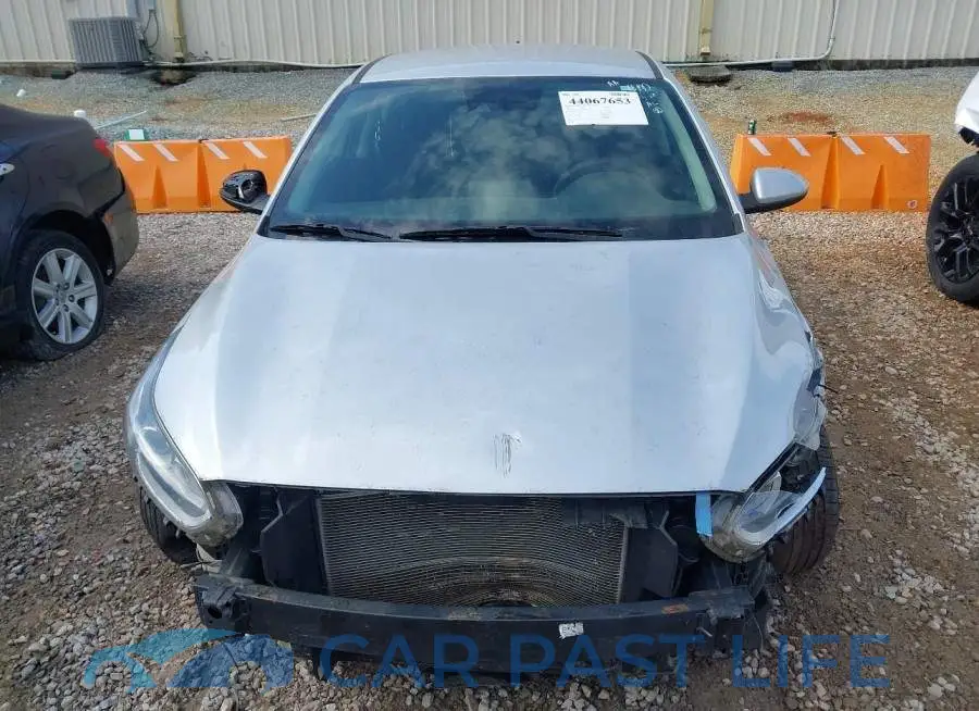 3KPF24AD7ME378066# 6
