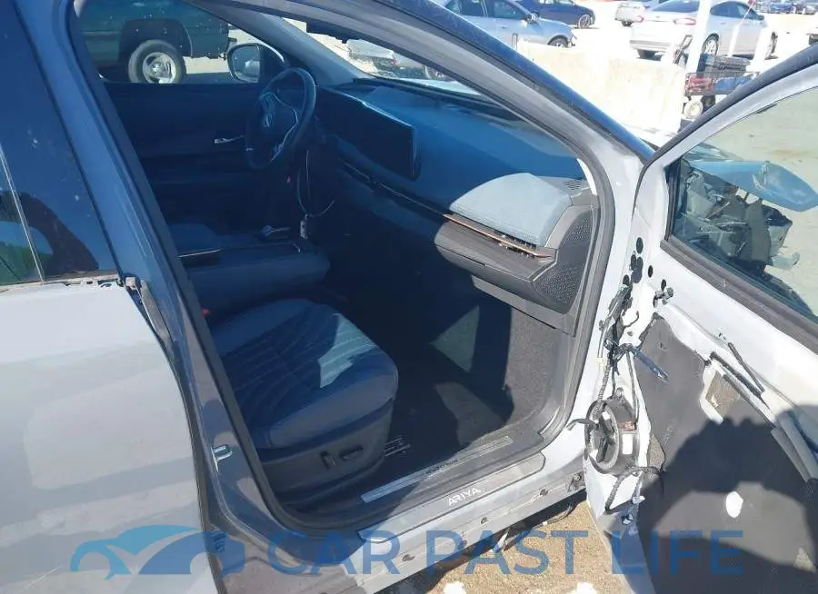 JN1DF0CD7RM730589# 5