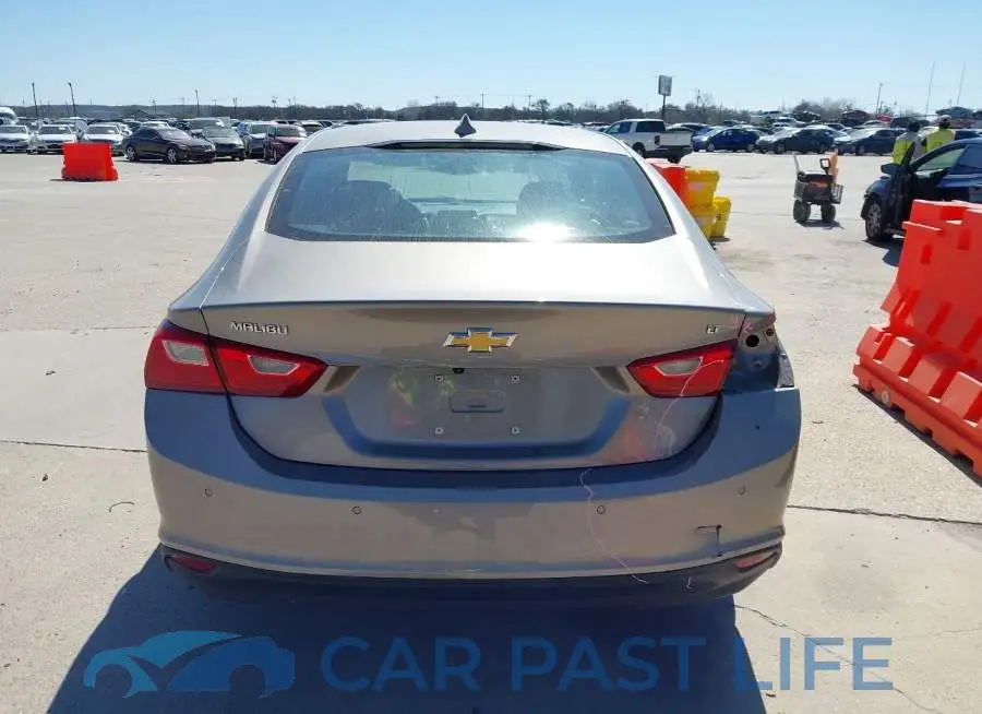 1G1ZD5ST4SF117217# 16