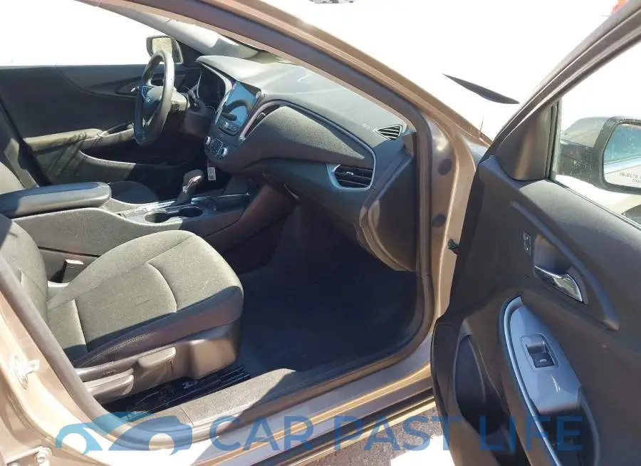 1G1ZD5ST4SF117217# 5