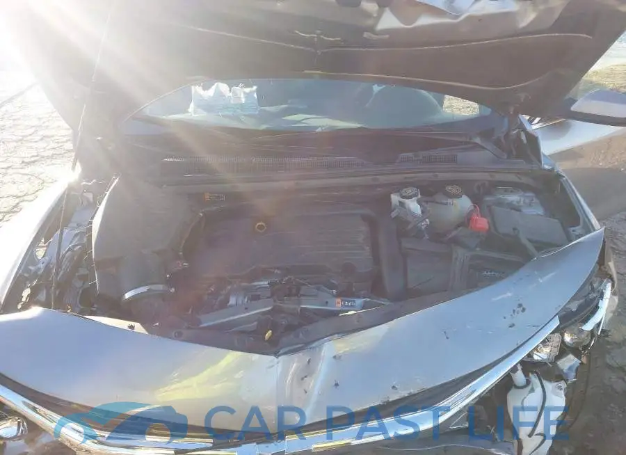 1G1ZD5ST6PF211817# 10