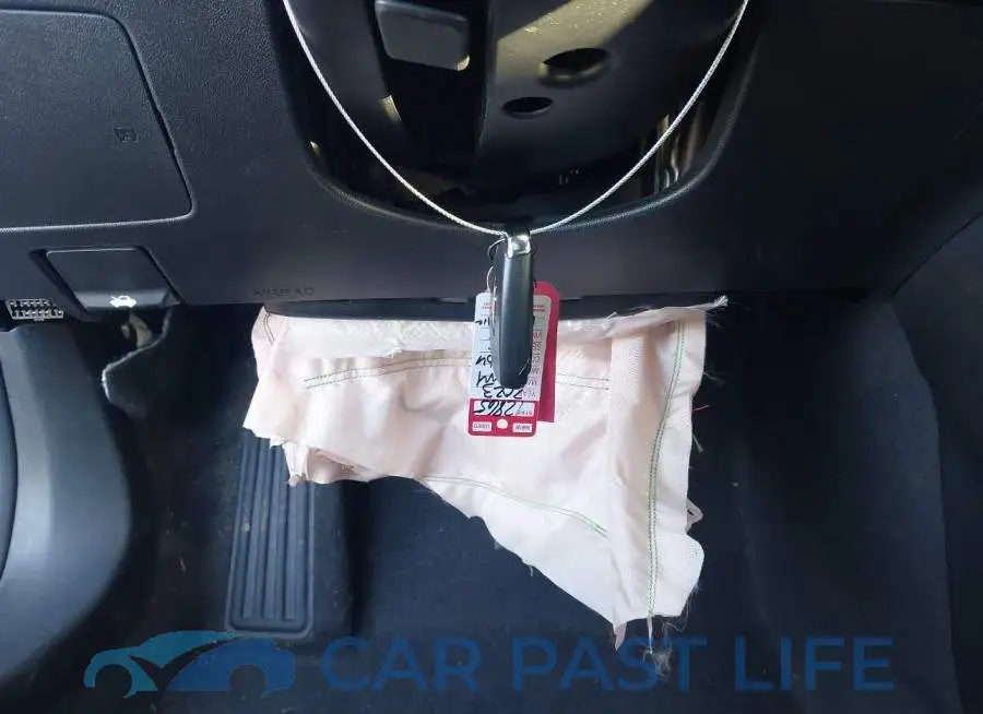 1G1ZD5ST6PF211817# 11