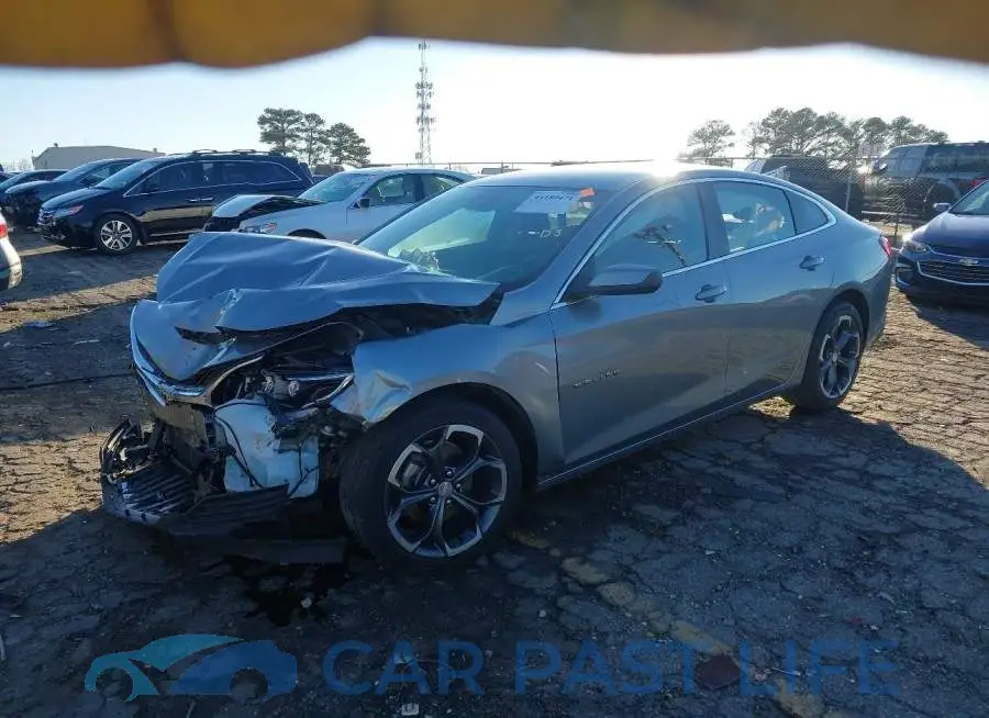1G1ZD5ST6PF211817# 2