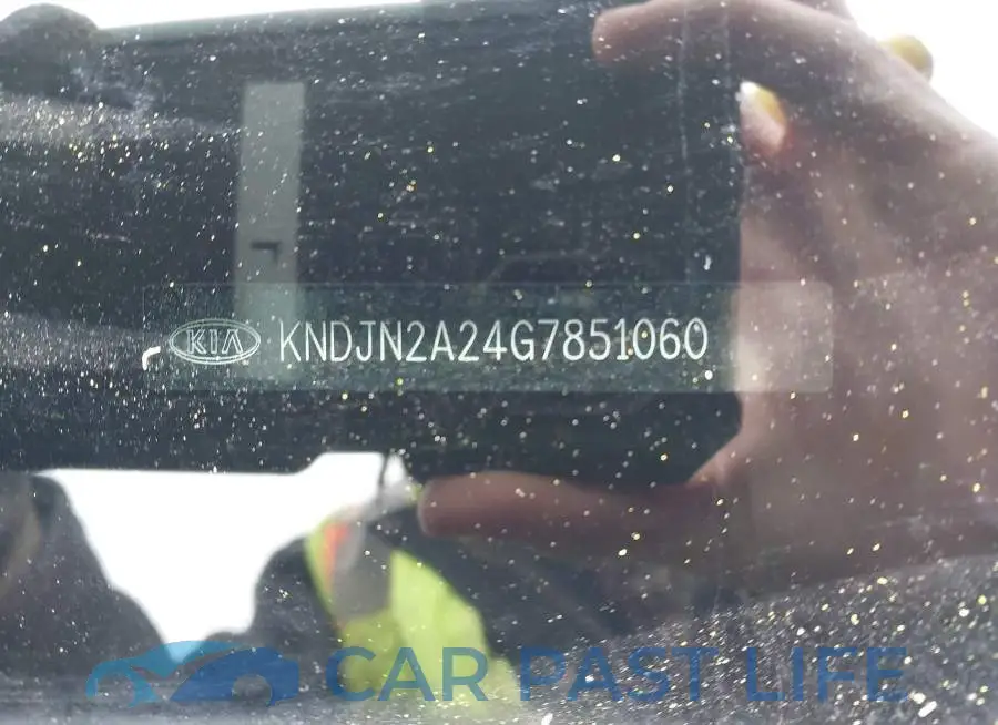 KNDJN2A24G7851060# 9