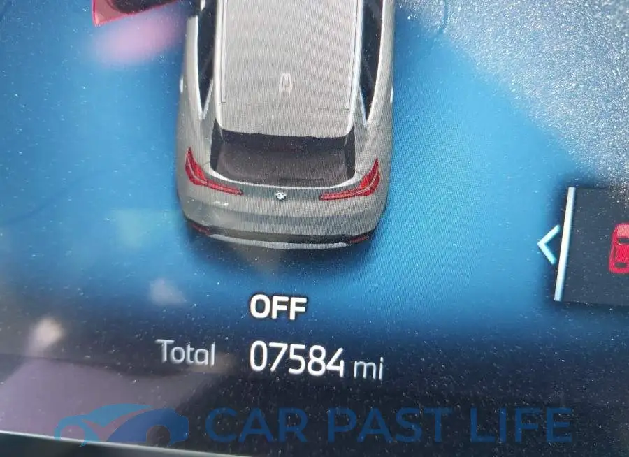 5UX53GP01S9Z70769# 16