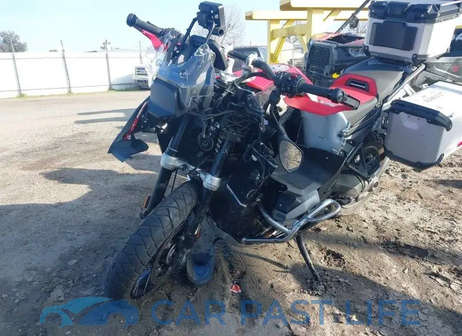 WB10M3309S6K98885# 2