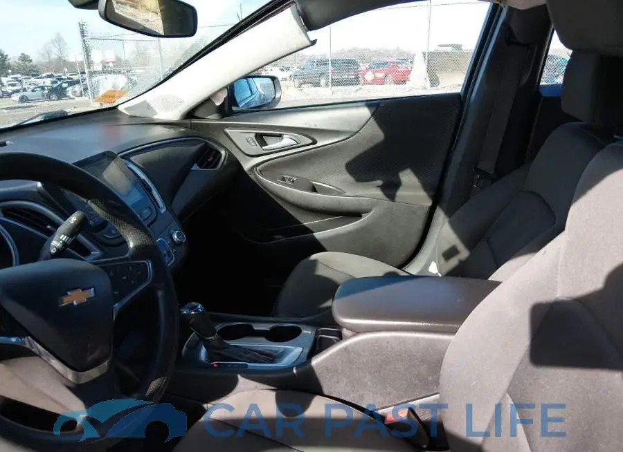 1G1ZB5ST5LF157524# 5