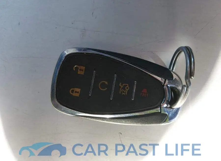 1G1ZB5ST5LF157524# 11