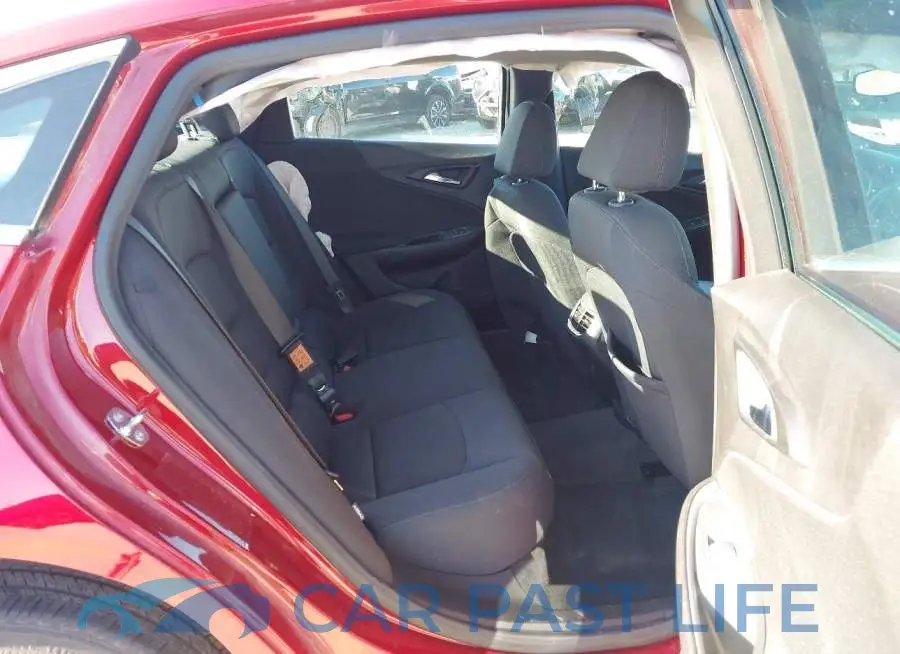 1G1ZD5ST8RF128540# 8