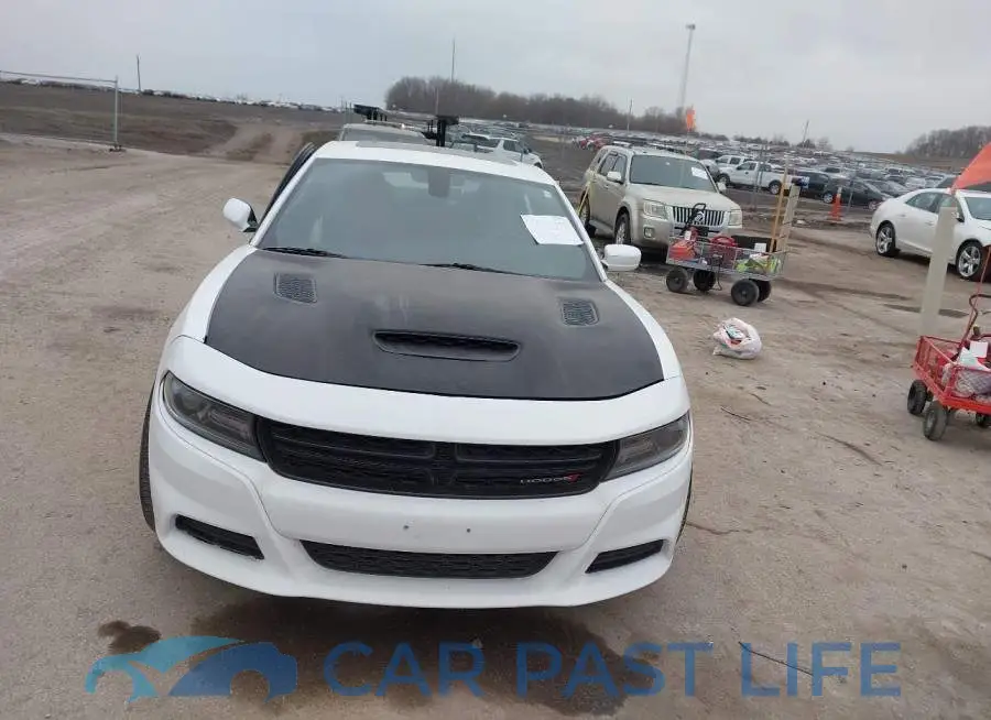 2C3CDXBG5KH727920# 12