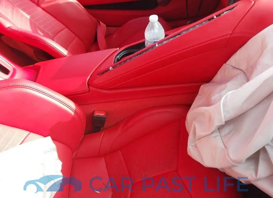 1G1YC3D41P5131596# 5