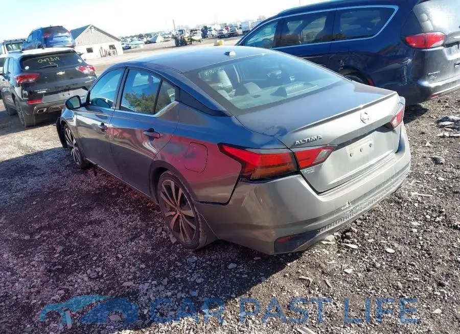 1N4BL4CV4LC136025# 3