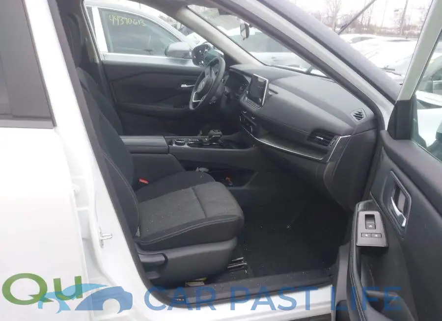5N1BT3BB8RC694184# 5