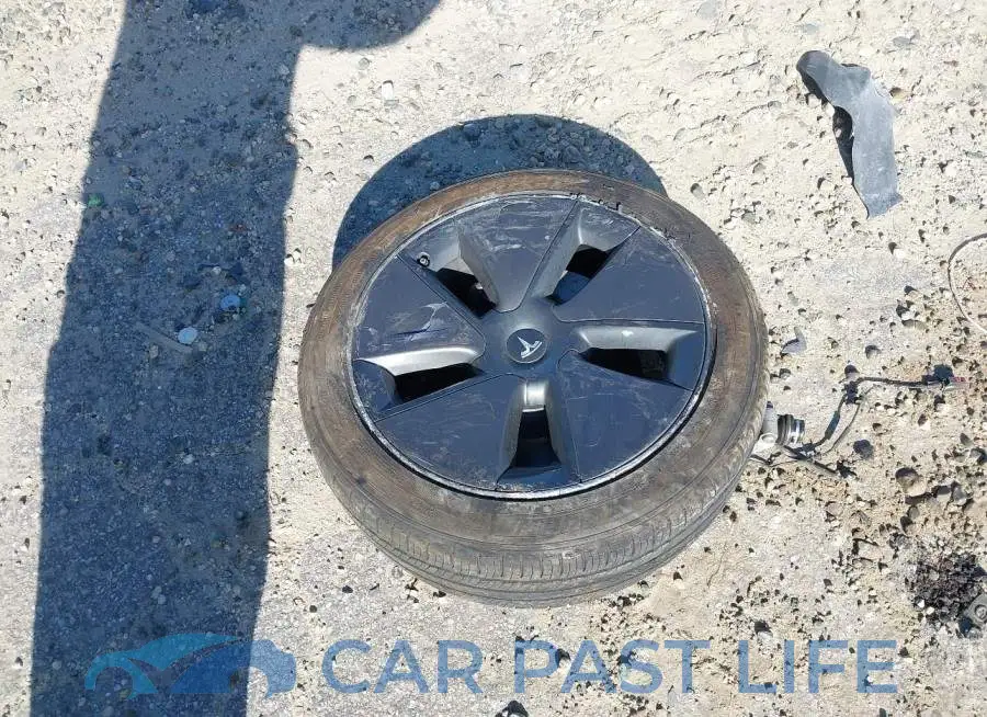 5YJ3E1EA5PF583523# 12