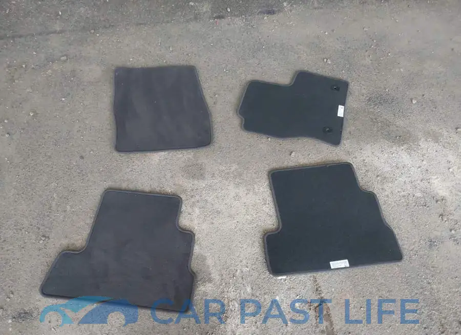 1FMCU0JD8HUF07540# 12